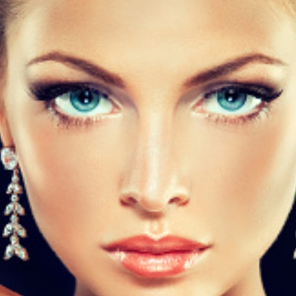 Meet your Posher, Joya